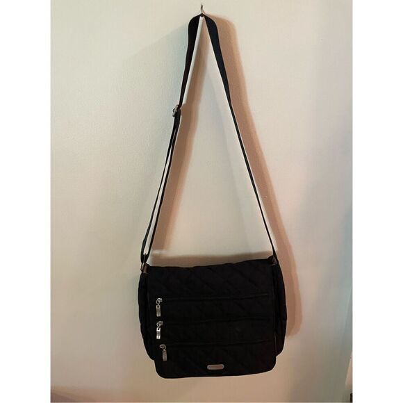 Baggallini Crossbody Bag - Picture 1 of 8